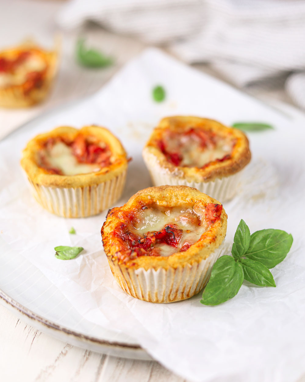 Keto Pizza-Muffins