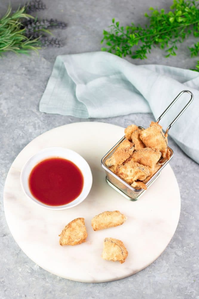 Die Auberginen-Nuggets sind Low Carb, glutenfrei und zuckerfrei.