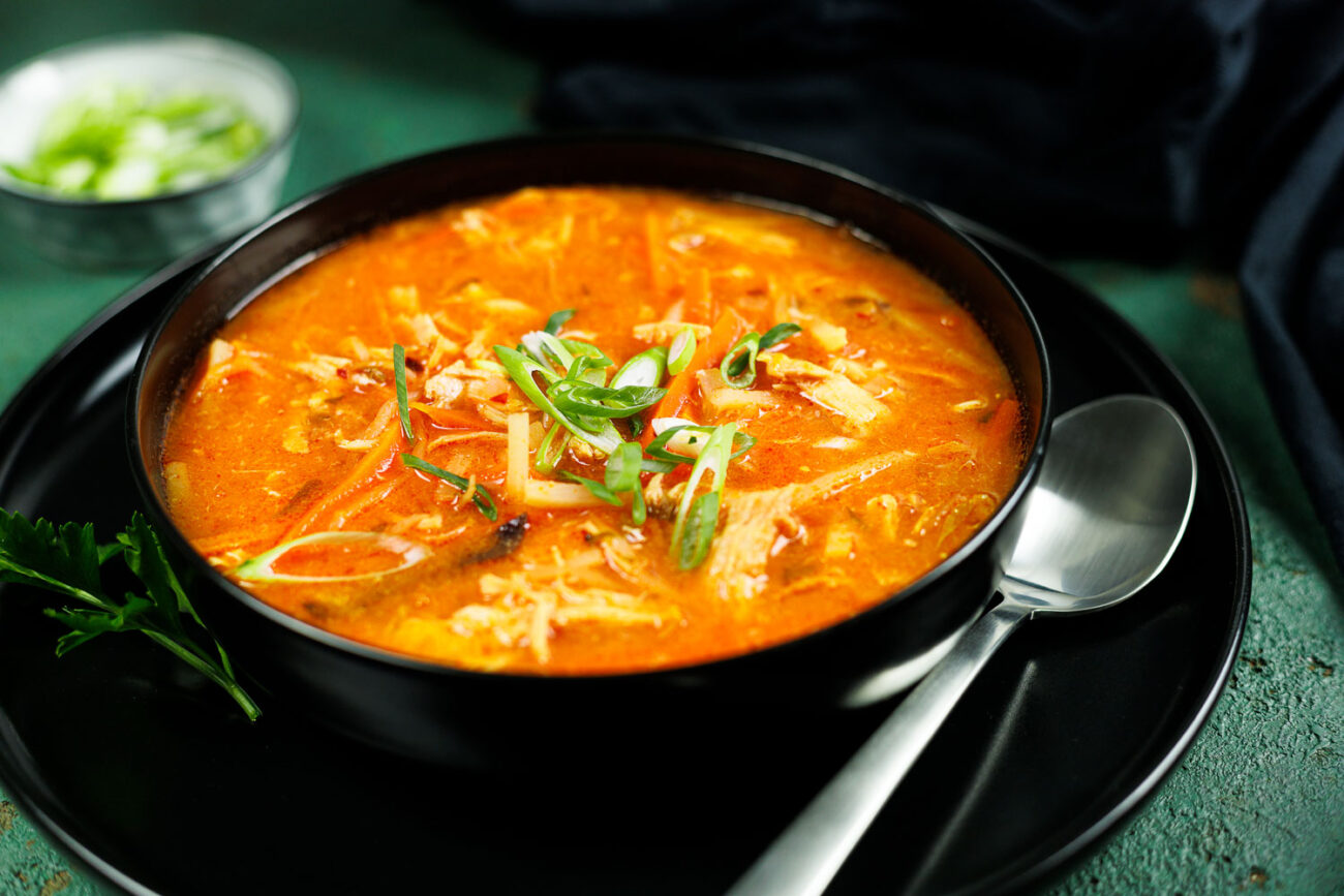 Low Carb Pekingsuppe - Der Klassiker aus dem Asia-Restaurant