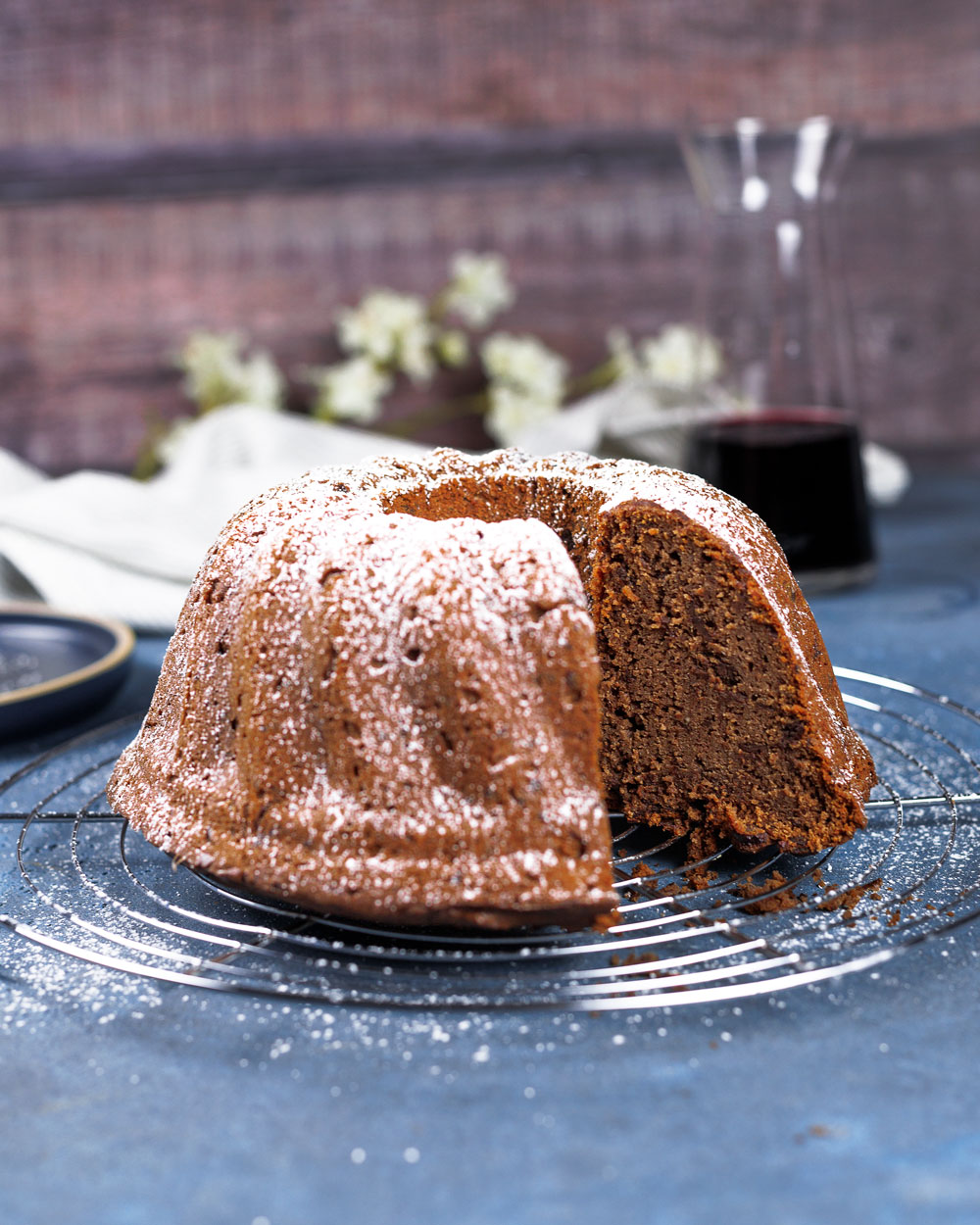 Saftiger Low Carb Rotweinkuchen ohne Mehl und Zucker! Saftiger Low Carb Rotweinkuchen ohne Mehl und Zucker!