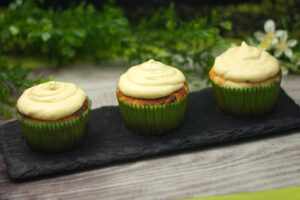 Mango-Kokos-Cupcakes