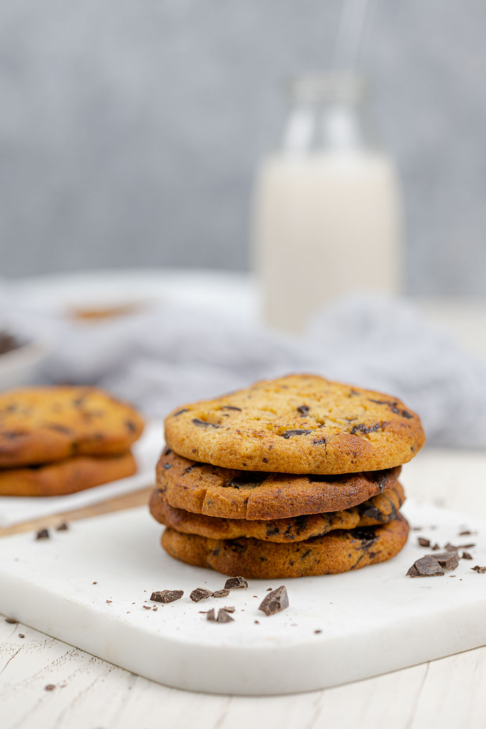 Keto Chocolate Chip Cookies