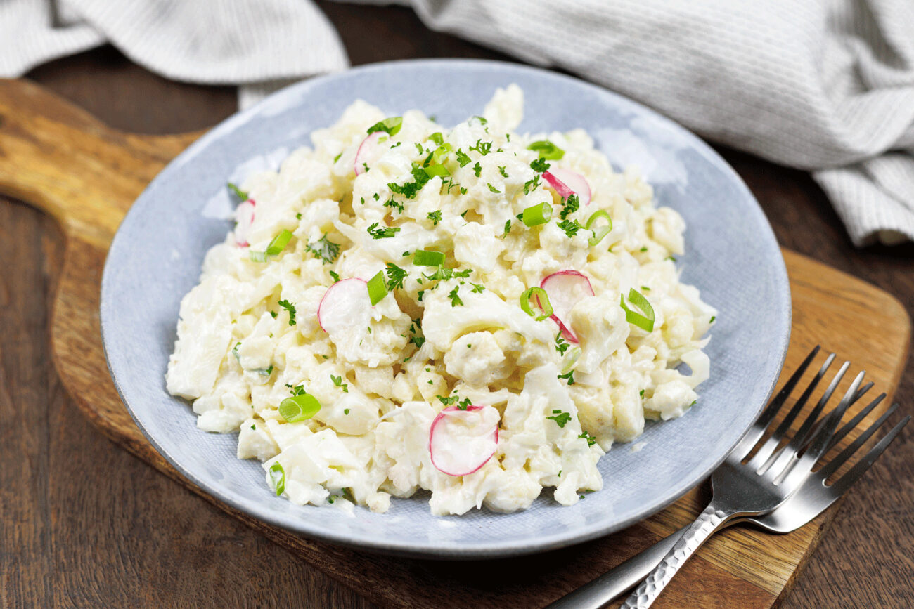 Low Carb & Keto Blumenkohlsalat