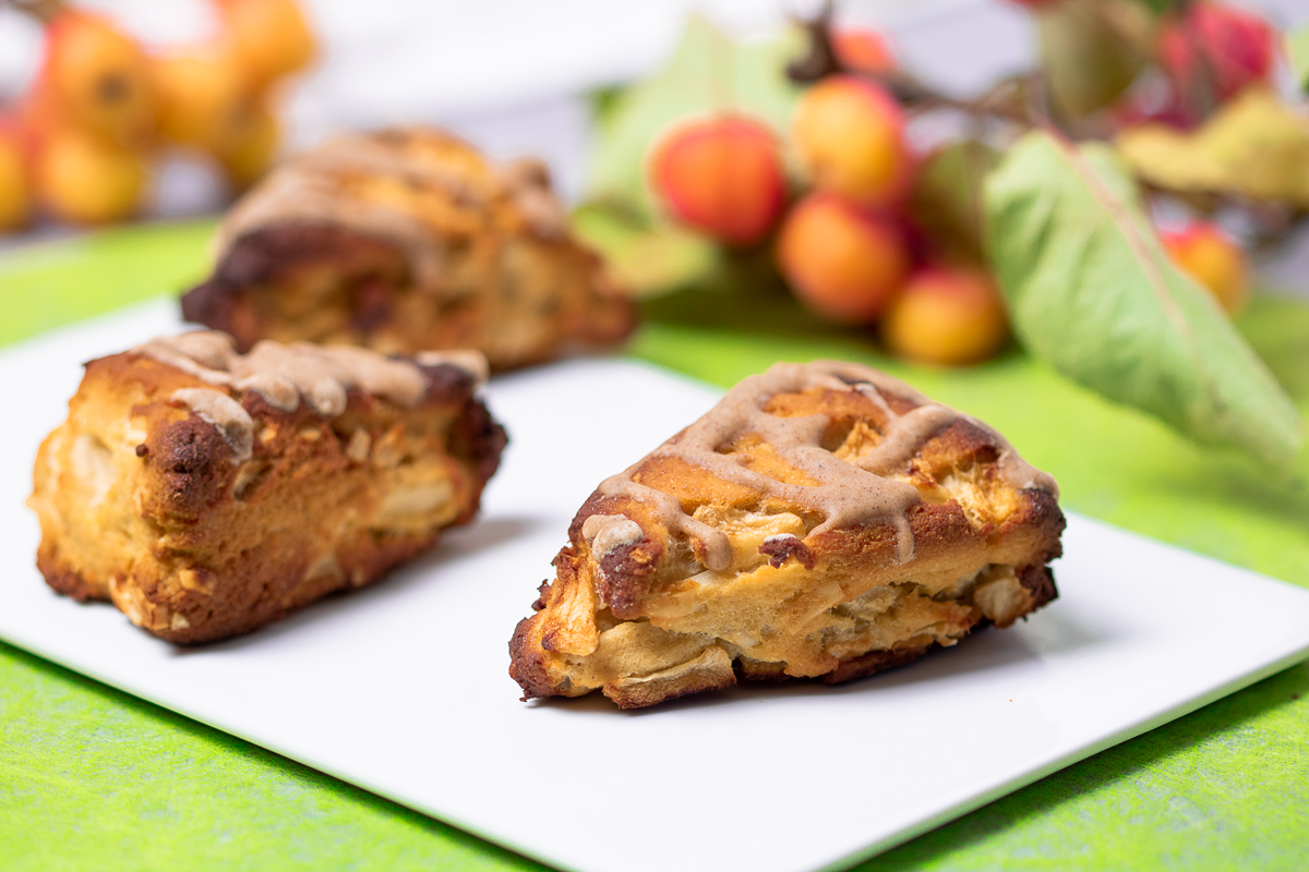 Low Carb Apfel-Scones mit Mandeln