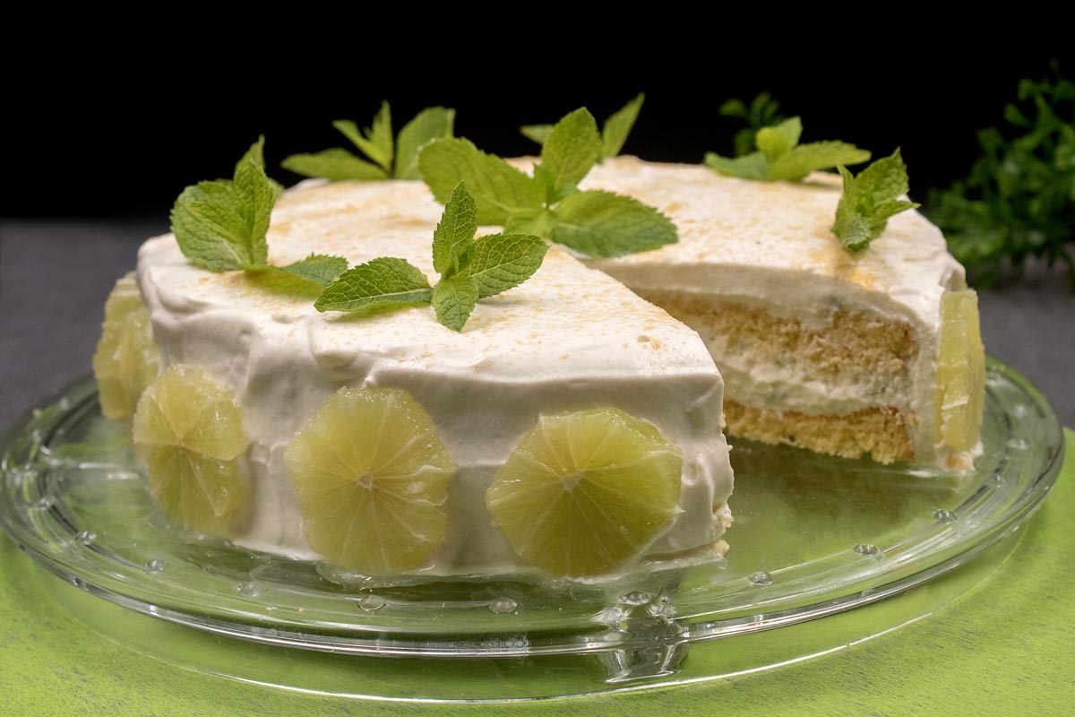 Die Mojito-Torte ist eine lecker Low Carb Torte für den Sommer.