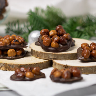 Die leckeren Nussknacker sind ein perfekter Low Carb Snack zu Weihnachten. Das Rezept schmeckt lecker und ist auch nicht aufwendig.