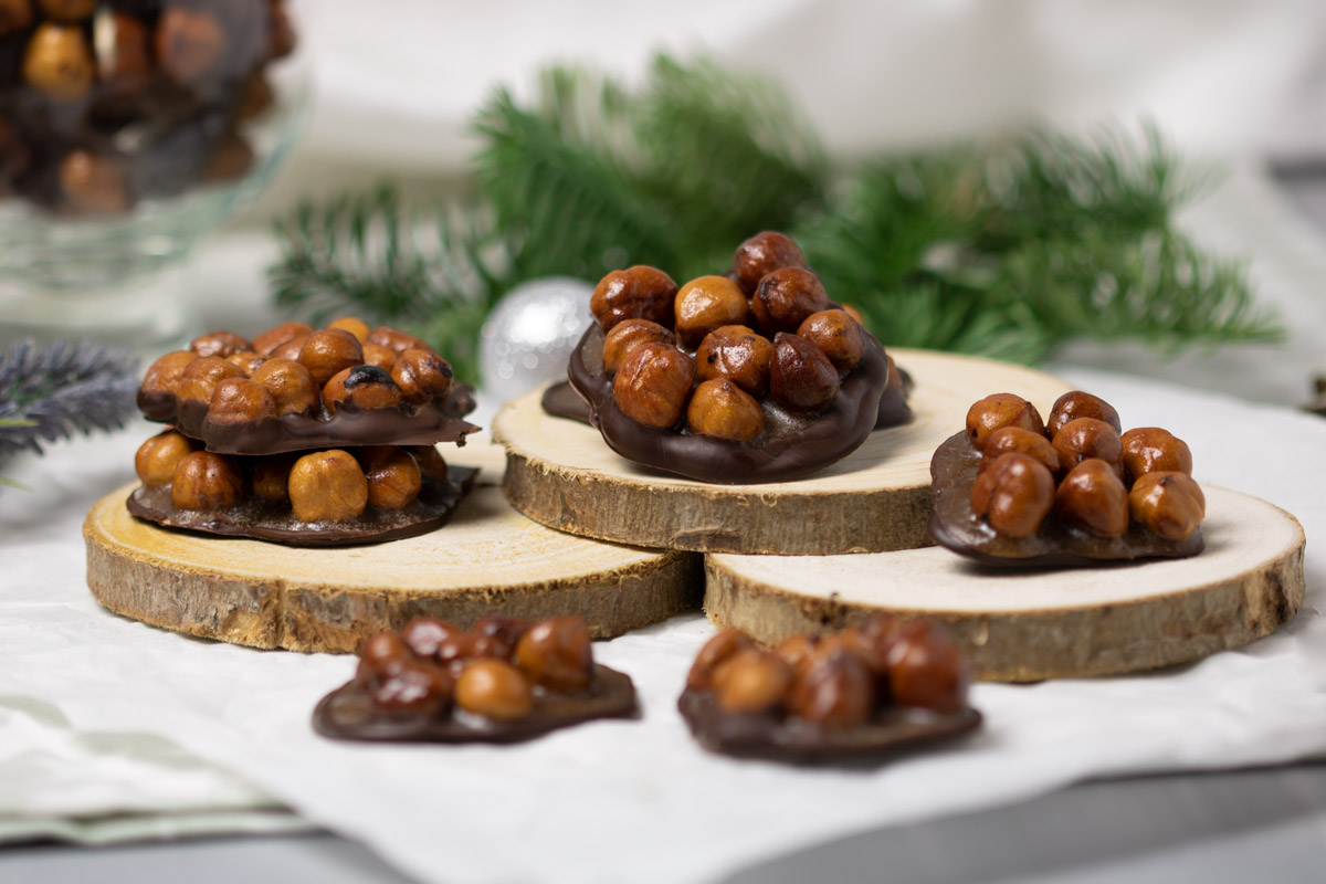 Low Carb & Keto Nussknacker mit gerösteten Haselnüssen