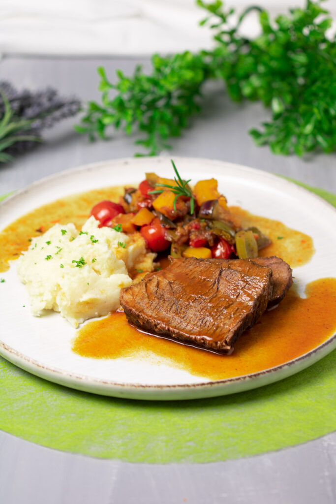 Low Carb Stracotto - italienischer Schmorbraten