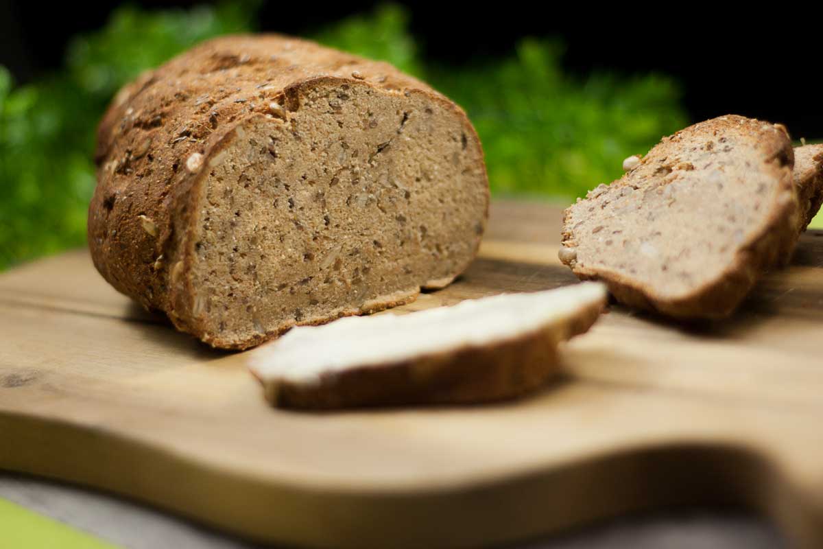 Low Carb: Helles Körnerbrot mit Biss!