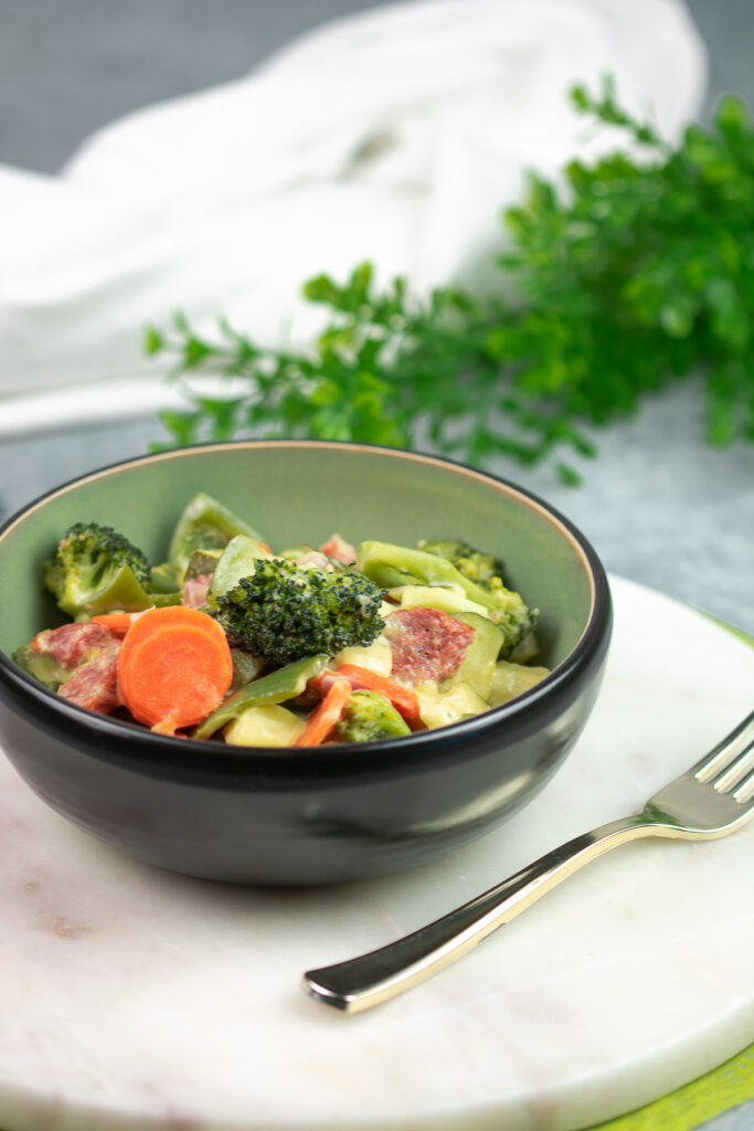 Low Carb One-Pot-Gemüse mit Mettenden