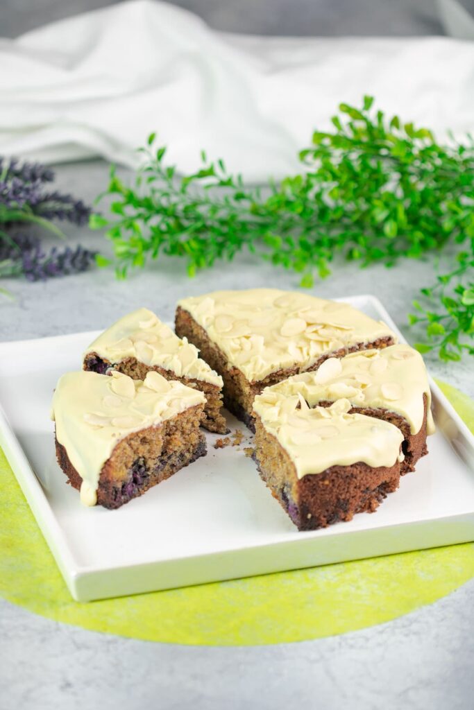 Blueberry White Chocolate Cake 6