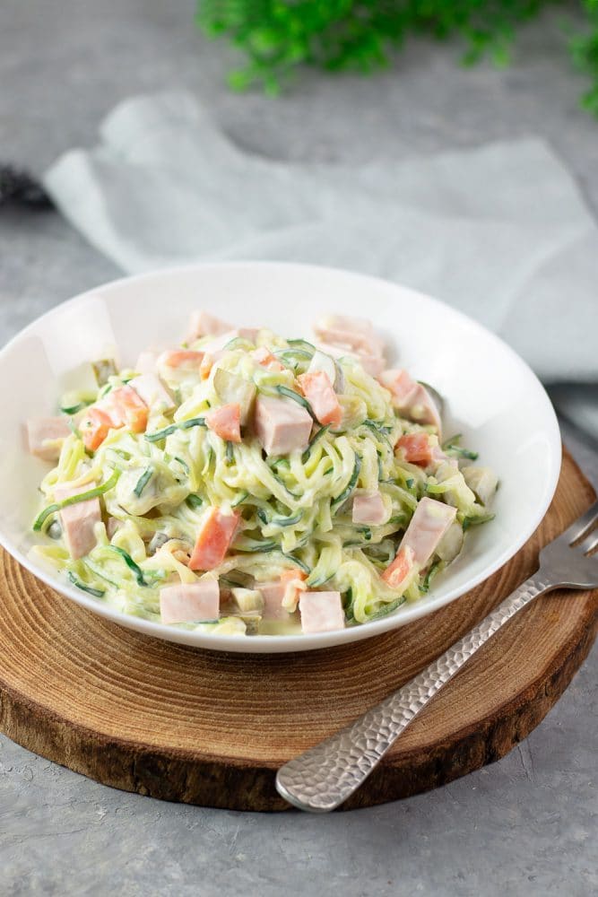 Low Carb Nudelsalat