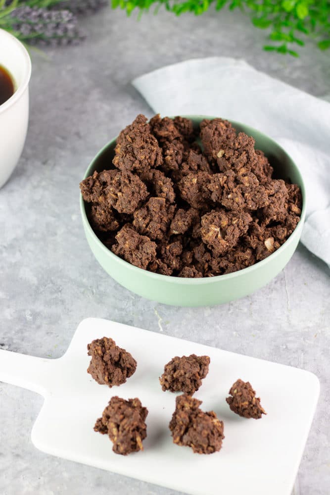 Die Müsli-Crossis sind ein leckerer Low Carb Snack. Das Rezept ist einfach zu machen und schmeckt einfach klasse!