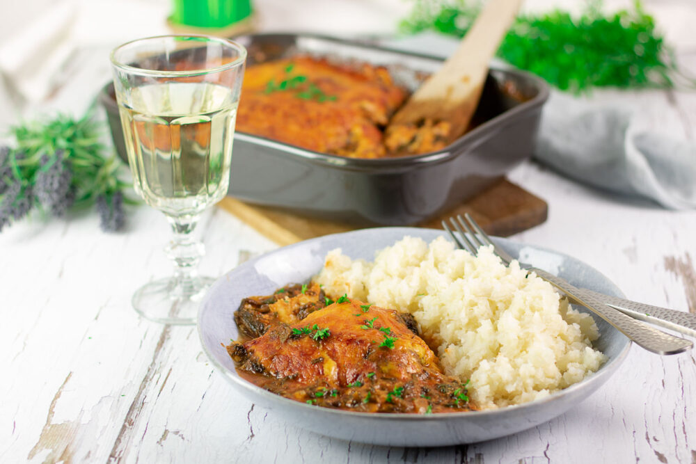 Kabeljau-Tomaten-Auflauf mit Blumenkohlreis