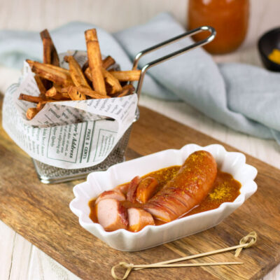 Diese Currywurst ist Low Carb, glutenfrei und super lecker.