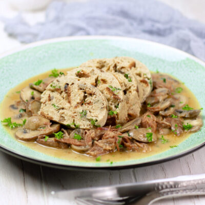 Leckere Low Carb Serviettenknödel ohne Mehl.