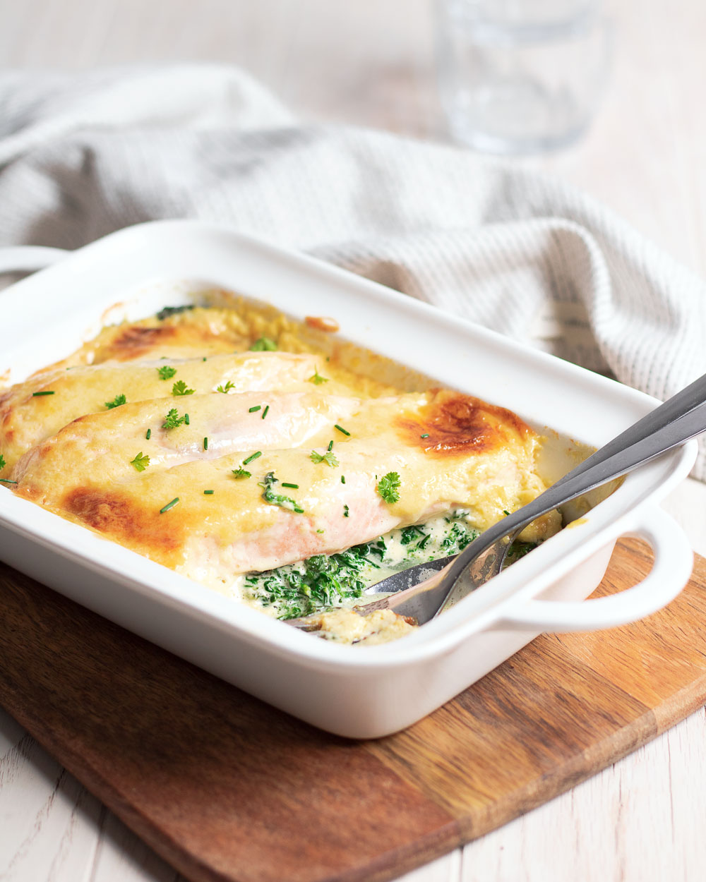 Fix gekocht: Lachs auf Spinat mit gratinierter Hollandaise