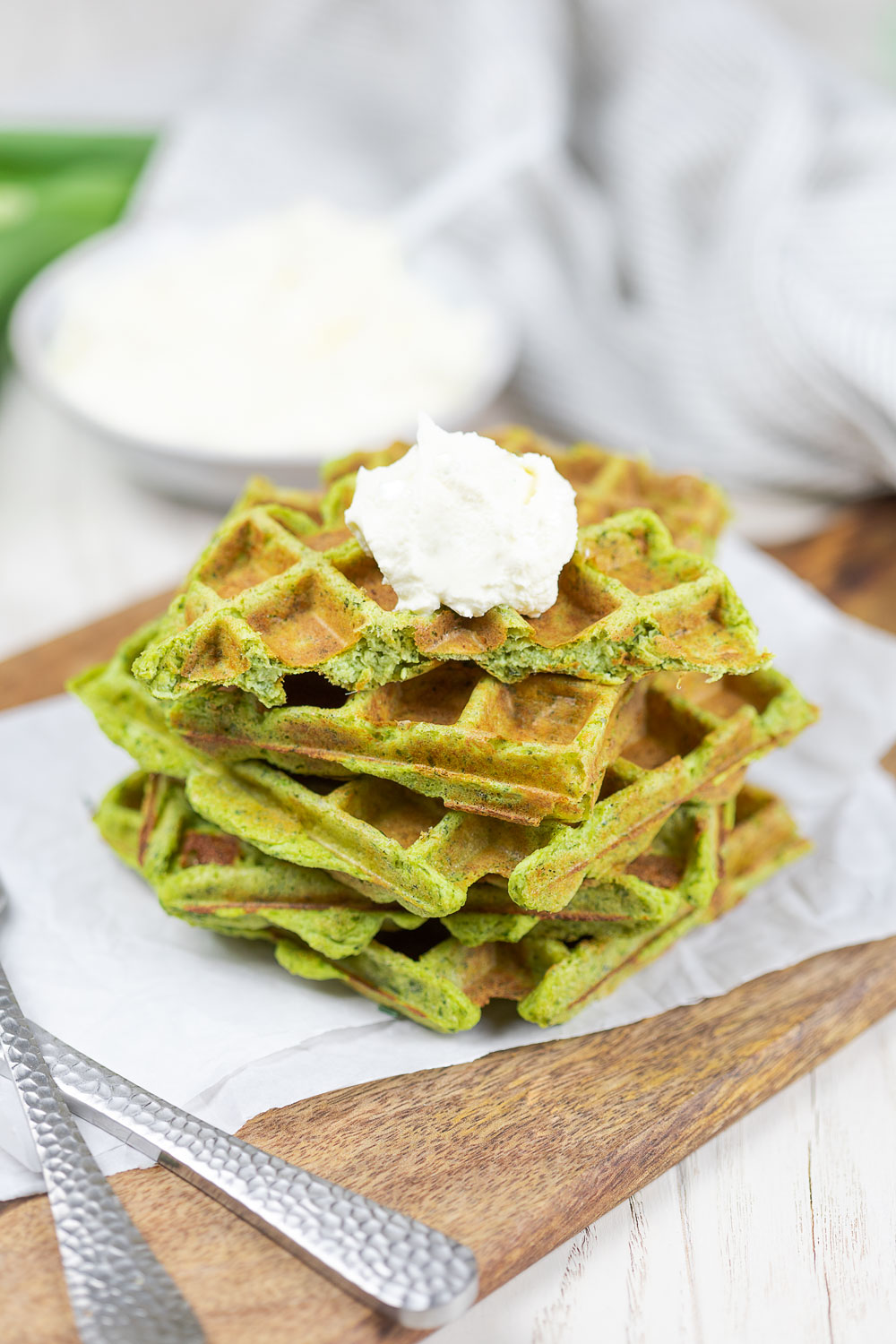 Low Carb Bärlauch-Waffeln ohne Gluten