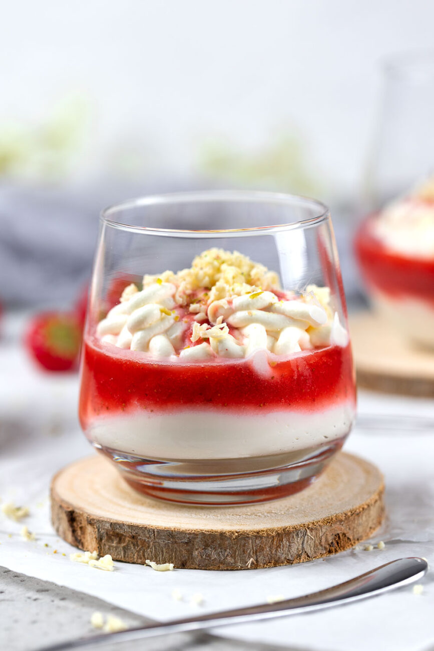 Low Carb Spaghetti-Eis-Dessert ohne Zucker und ohne Mehl