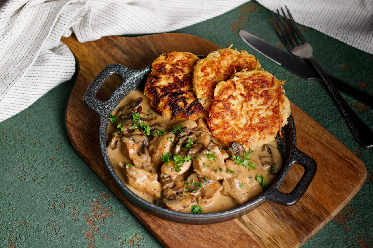 Geschnetzeltes nach Zürcher Art mit Low Carb Rösti