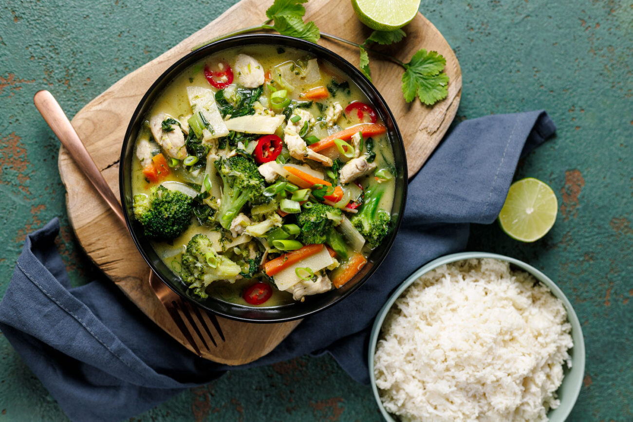 Green Thai Curry mit wenig Kohlenhydraten