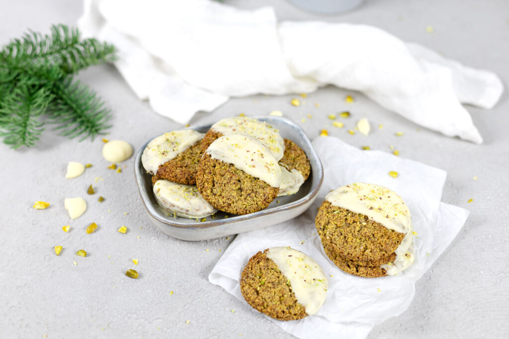 Low Carb Weihnachtsrezepte - Pistazien-Plätzchen