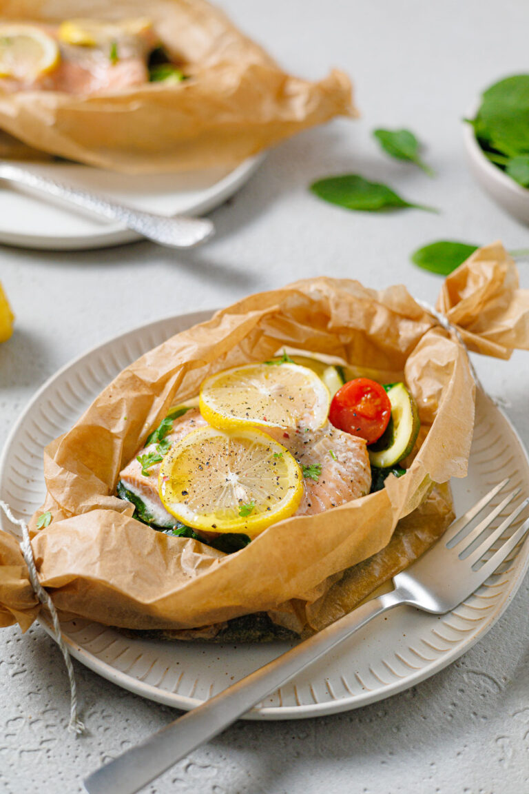 Gesunde Ernährung kann so einfach sein: Keto Lachspäckchen