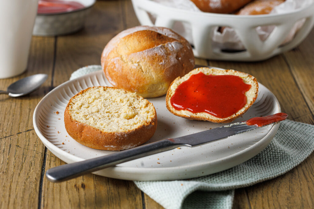 Low Carb Eiweißbrötchen