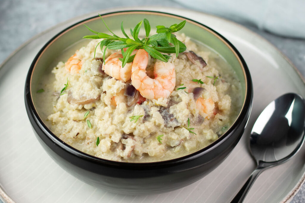 Keto Pilzrisotto mit Garnelen