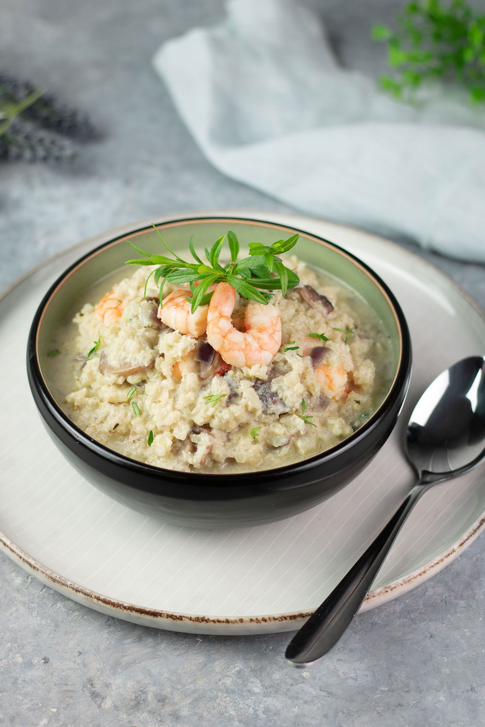 Keto Pilzrisotto mit Garnelen