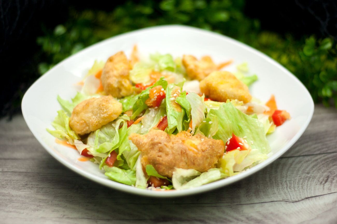 Low Carb Chickenburger Salat – Gesund, lecker und aufgepimpt!