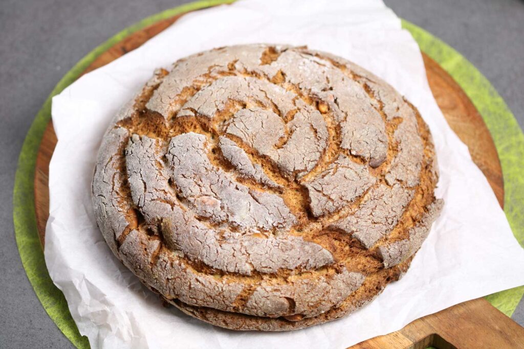 Erdnussbrot