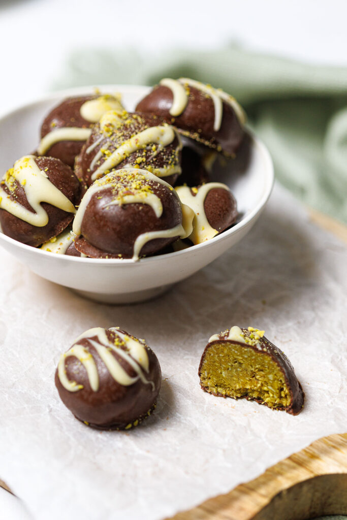 Low Carb Dubai Chocolate