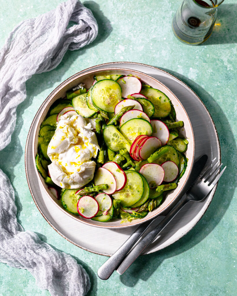Keto Frühlingssalat