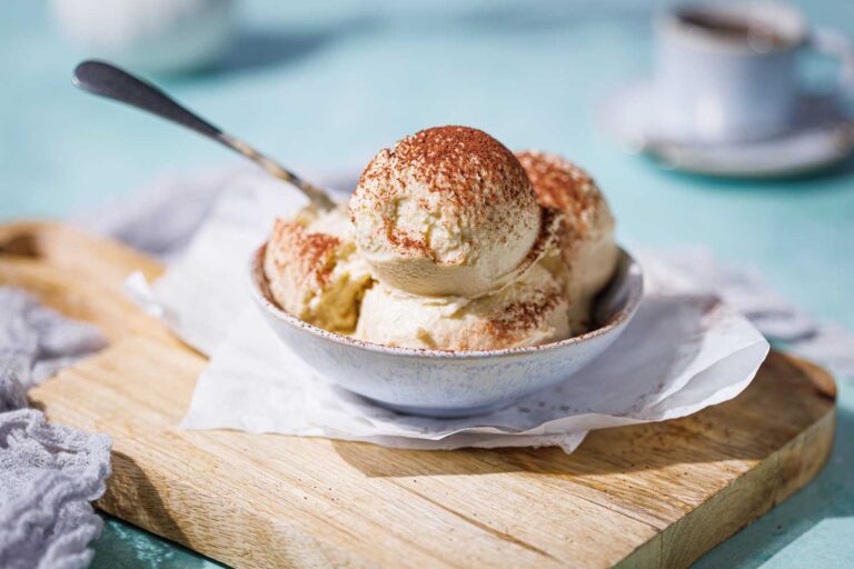 Low Carb Tiramisu-Eis