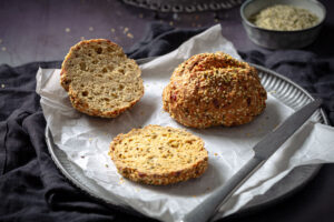 Low Carb Hanfsamenbrötchen
