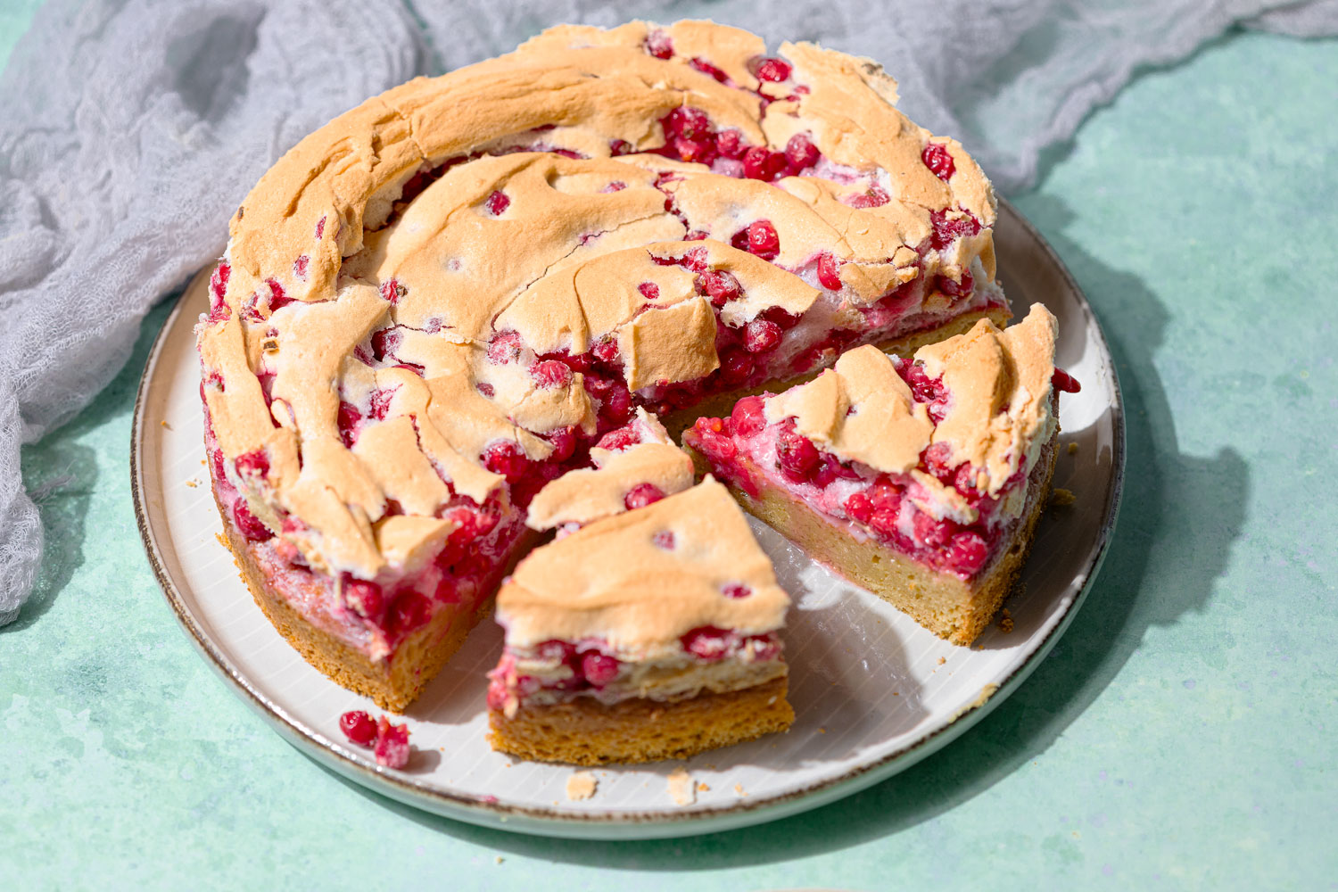 Low carb Johannisbeerkuchen mit Baiser