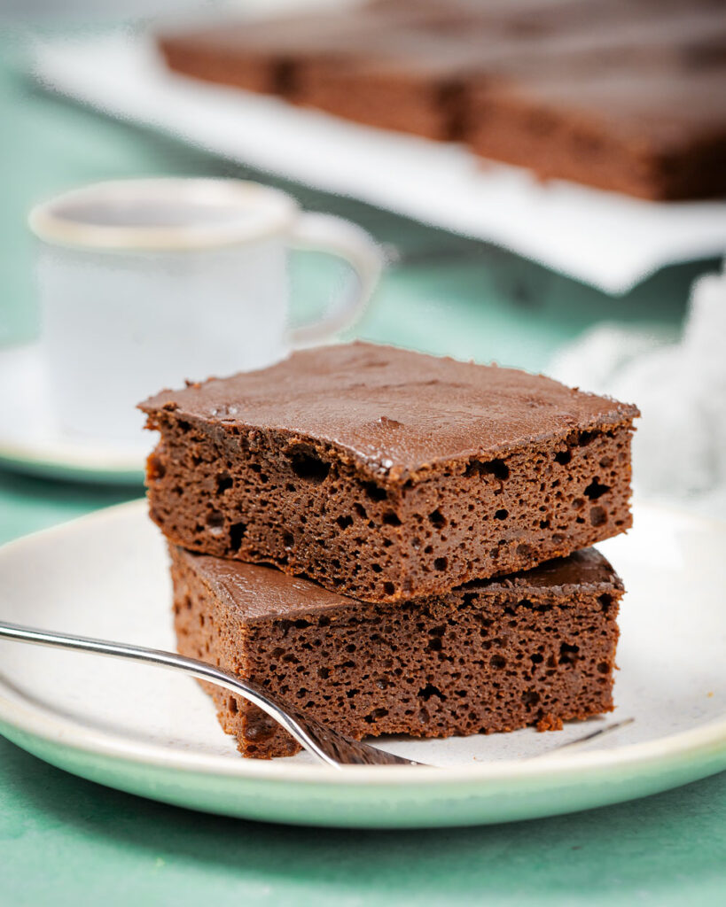 Keto Schoko-Buttermilchkuchen