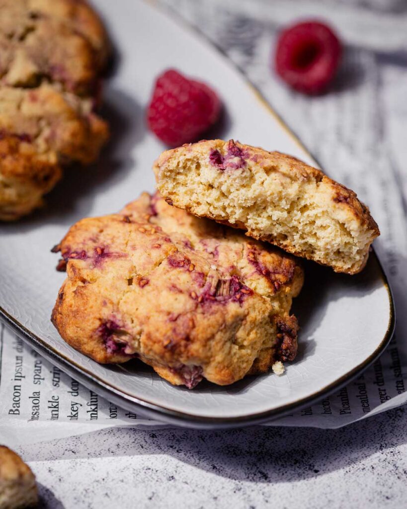 Glutenfreie Himbeer-Rhabarber-Cookies