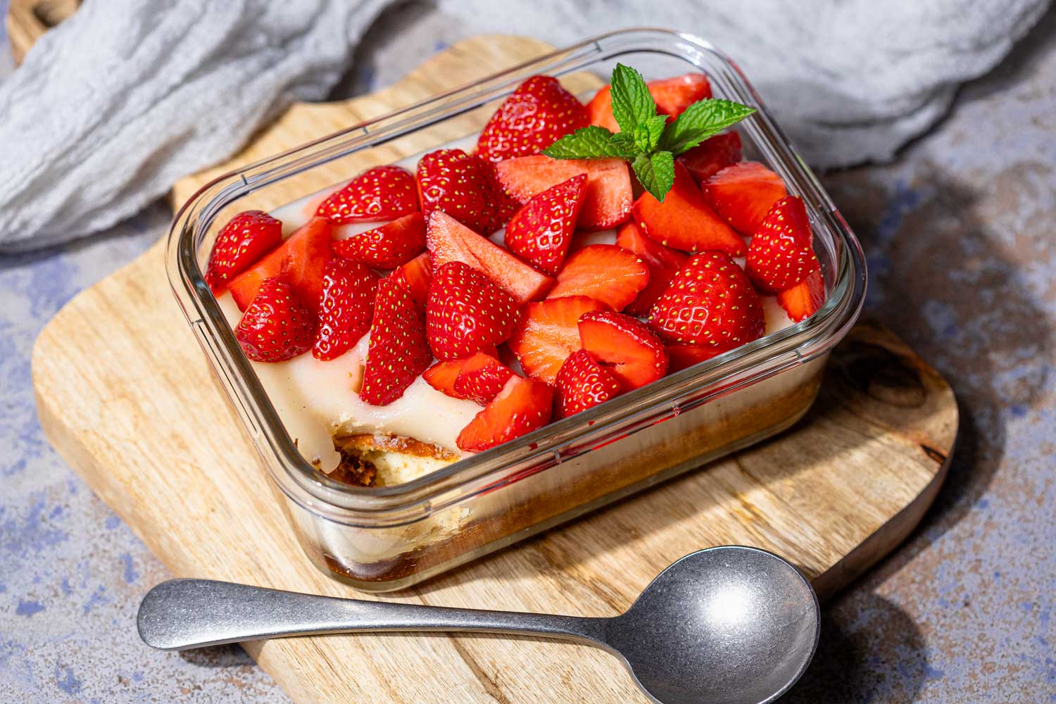 Low Carb Erdbeerkuchen Bowl