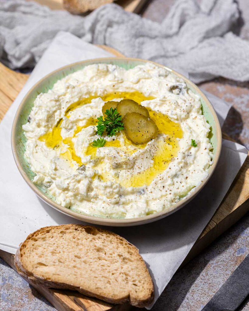 Glutenfreier Gewürzgurken-Dip