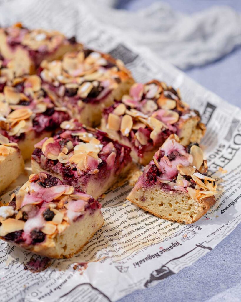 High Protein Himbeer-Mandelkuchen