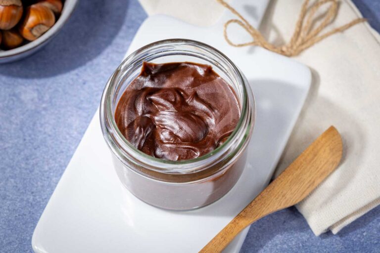 Low Carb Nuss-Nougat-Creme als Alternative zur Nutella