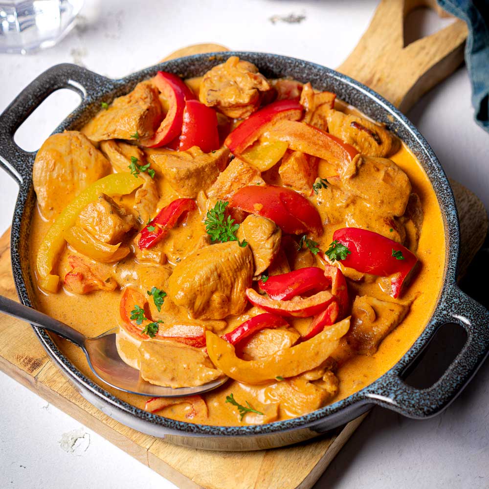 Keto Paprika-Hähnchen-Pfanne