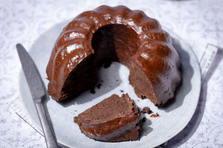 Low Carb Schoko-Kürbiskernkuchen